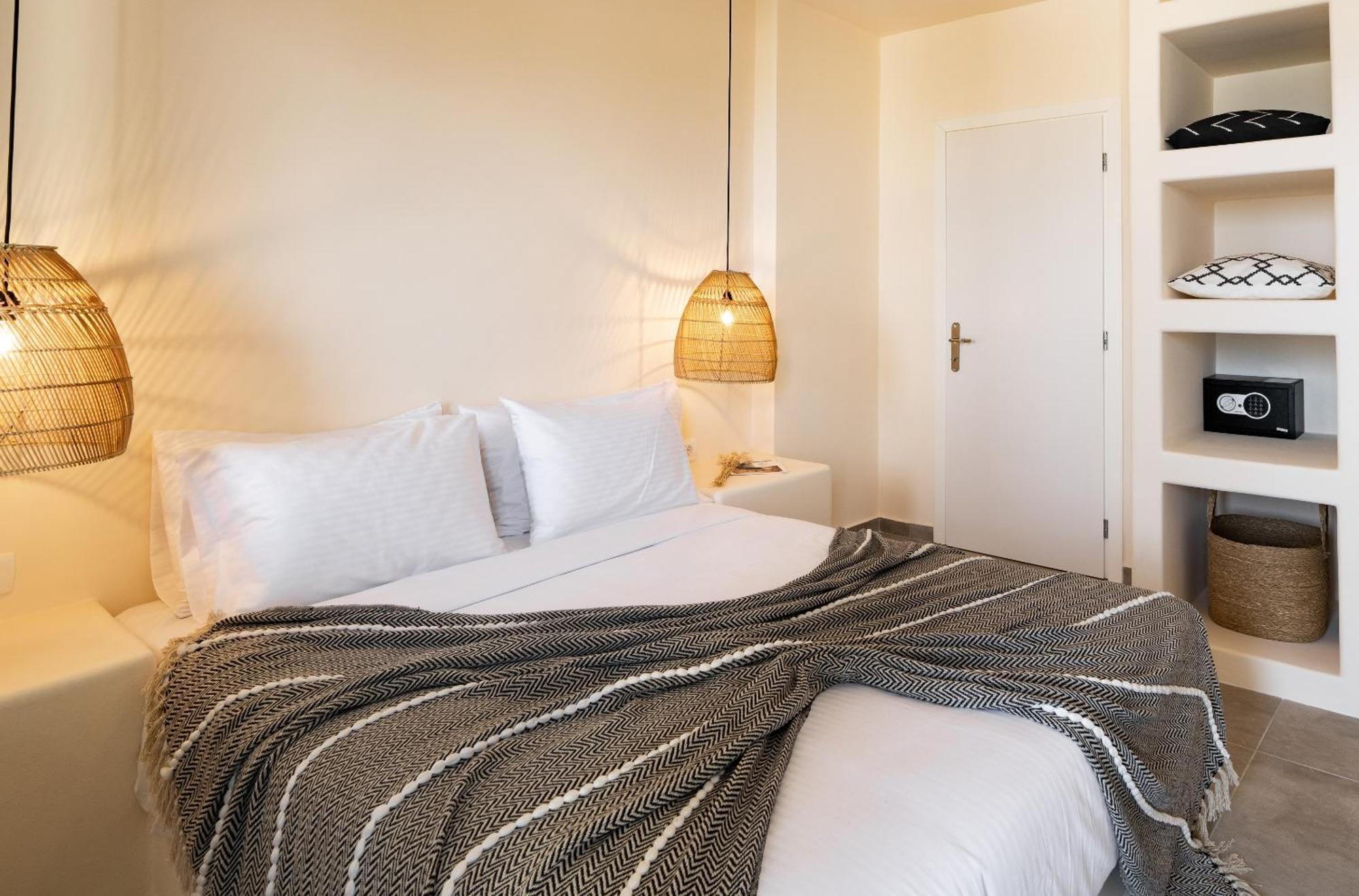 Maeva Suites Santorini Pýrgos Eksteriør bilde