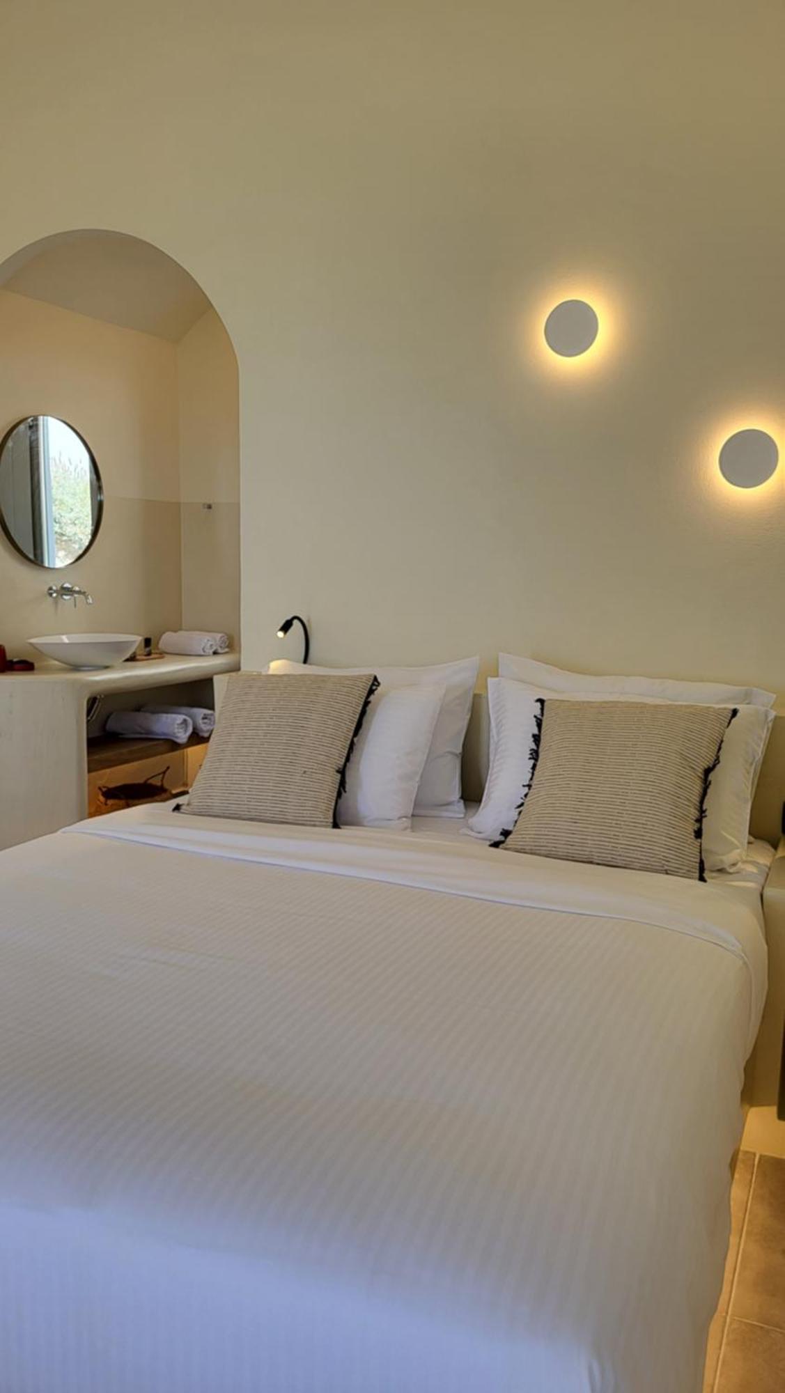Maeva Suites Santorini Pýrgos Eksteriør bilde