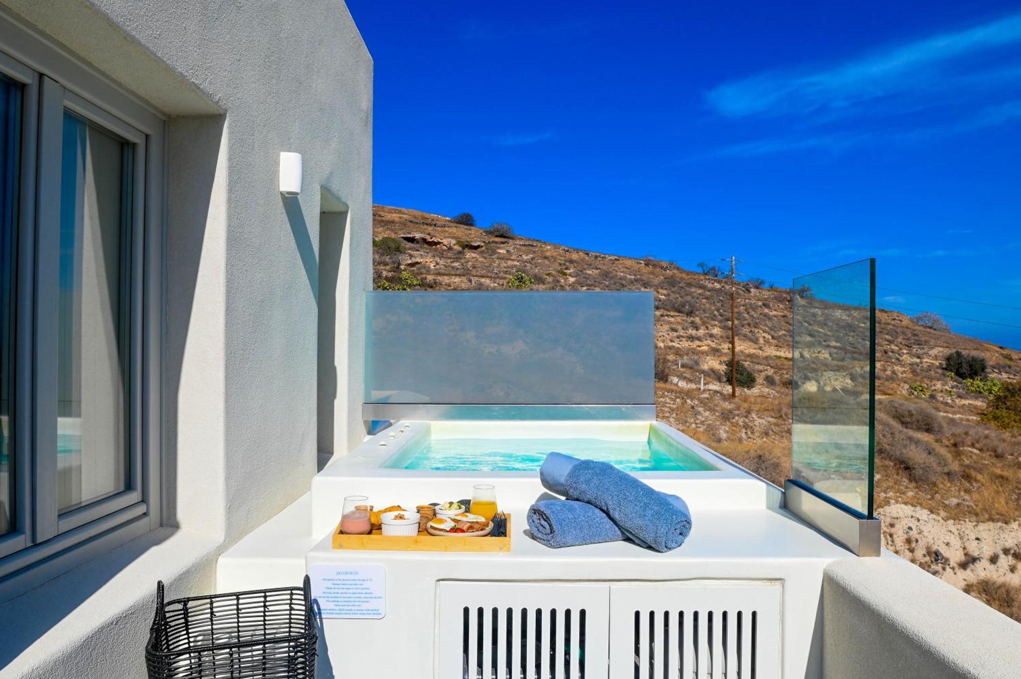 Maeva Suites Santorini Pýrgos Eksteriør bilde